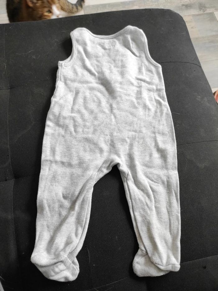Pyjama 6 mois - photo numéro 3