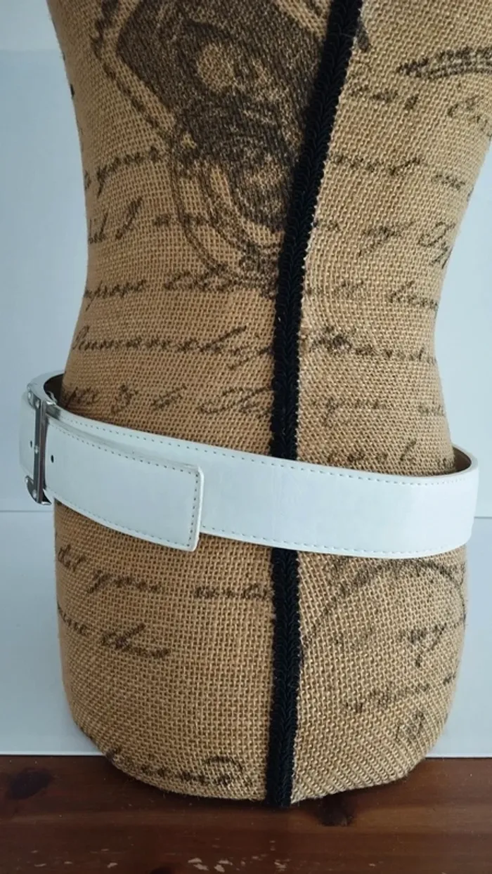 Ceinture blanche boucle rectangle strass 90 cm - photo numéro 6