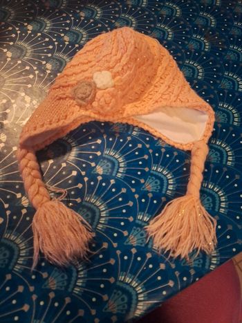 Bonnet pailleté taille 50 bébé 3/9 mois