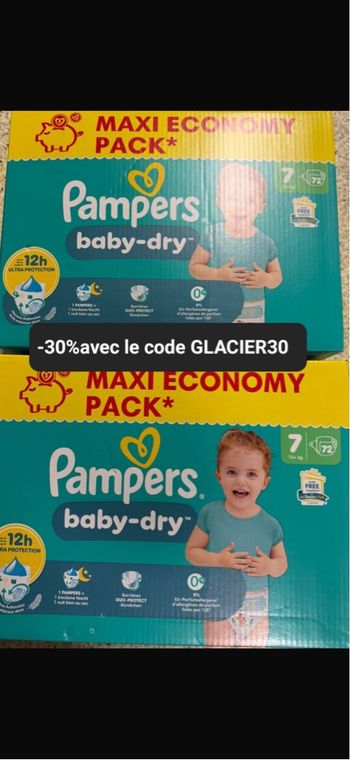 2 cartons de couches Pampers taille 7