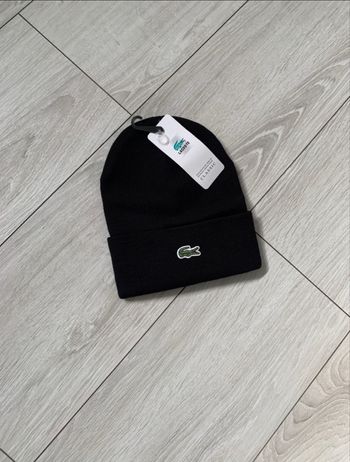 Bonnet Lacoste taille unique parfait pour ce froid 