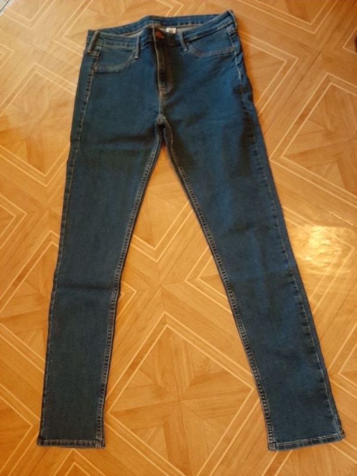 Jean skinny taille 42 bleu