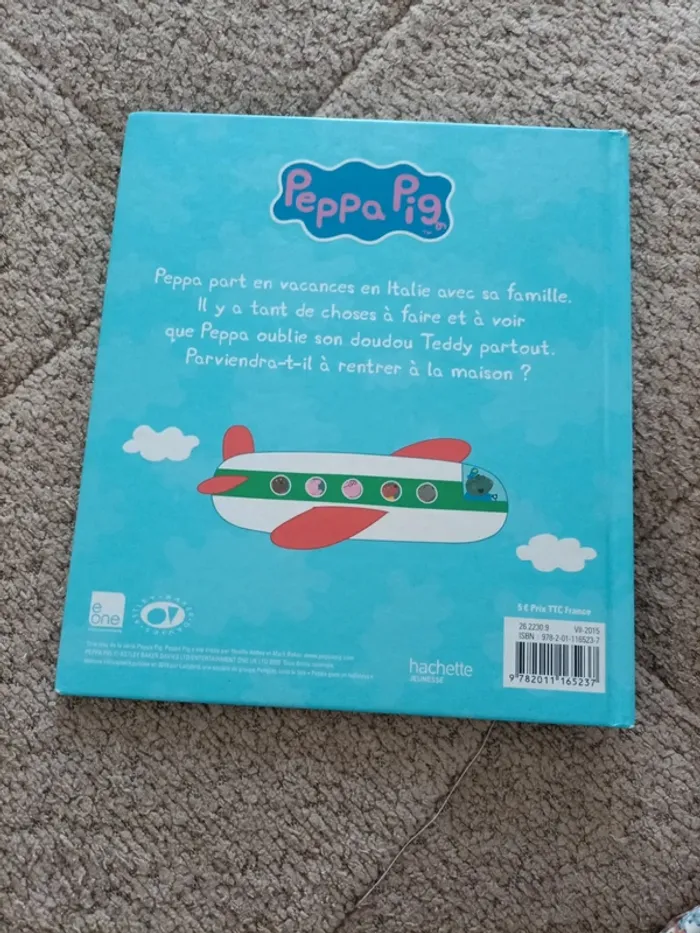 Livre Peppa pig : Peppa part en vacances - photo numéro 2