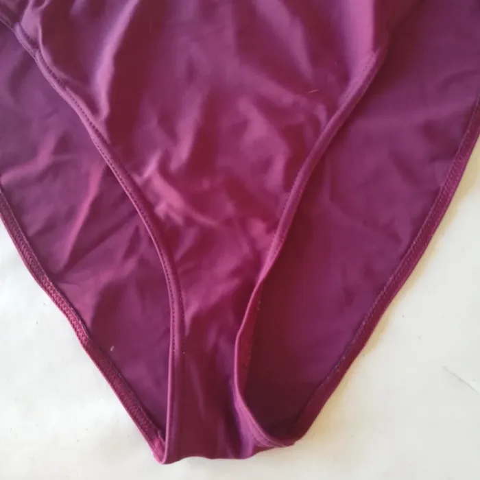 Maillot de bain 2 pièces violet t. 38 /40 - photo numéro 2