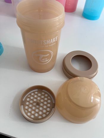 8 biberons Twistshake