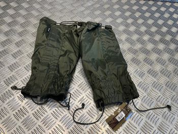 guetres pour temps humide couleur olive mil-tec