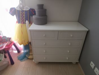 Commode bébé blanche SAUTHON modèle "Elodie" + coffre à jouet
