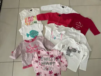 Hauts bébé fille 1 mois