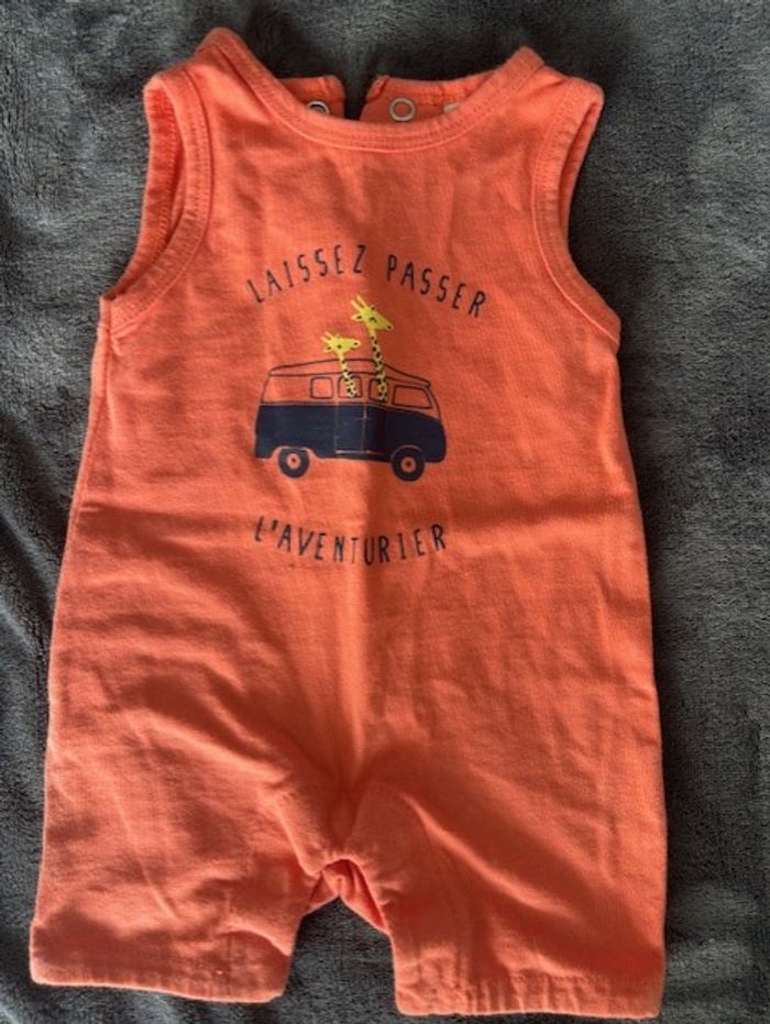 Combinaison short 1 mois