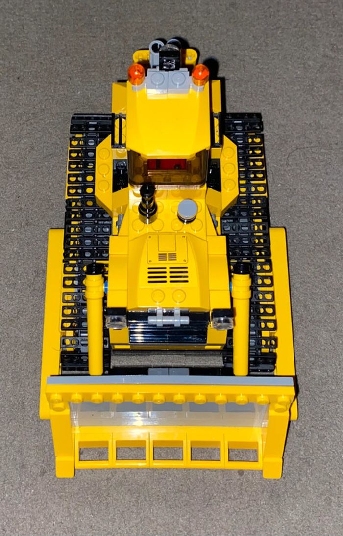 Lego City 60074 Bulldozer - photo numéro 3