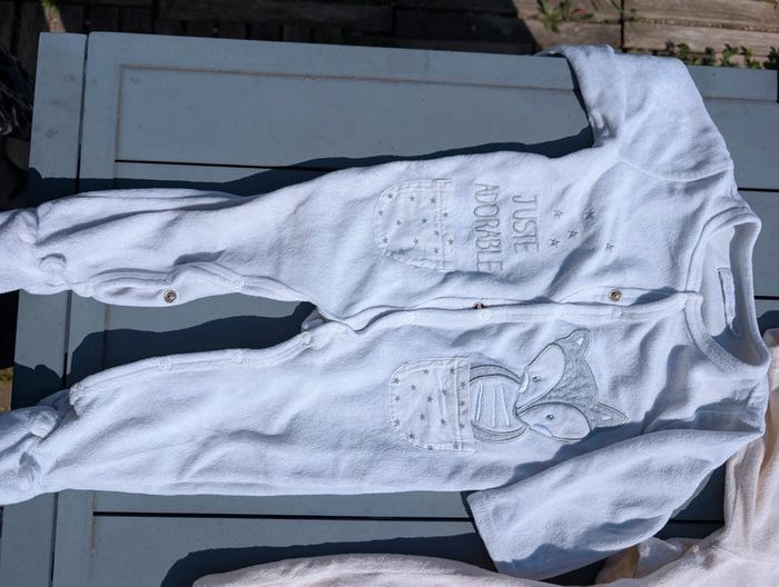 Lot 3 pyjamas bébé 9mois garçon ou fille - photo numéro 2