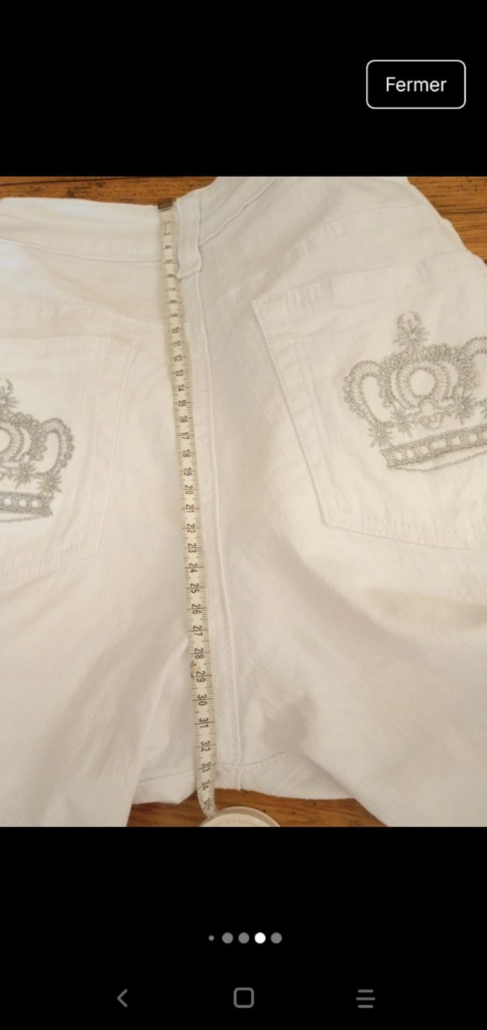 Pantalon - pantacourt en Jeans, neuf taille 40 avec broderie argentée - photo numéro 8