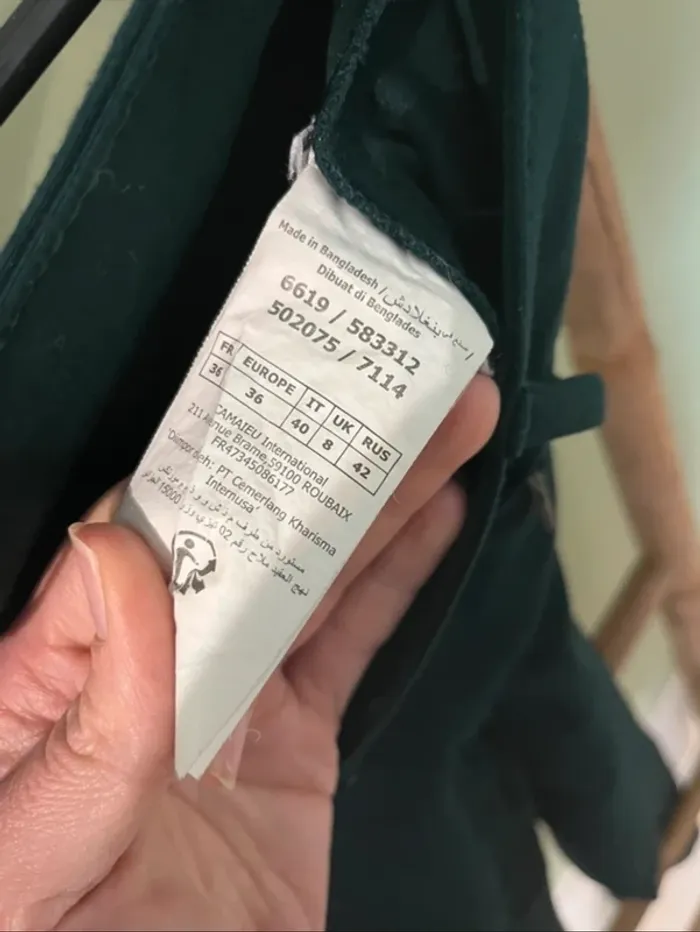 Pantalon slim Camaïeu taille 36 vert sapin avec détails zippés - photo numéro 6