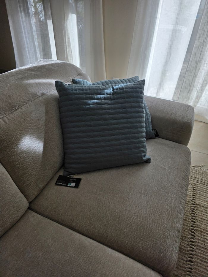 Lot de 2 coussins neufs Benito Alinéa - photo numéro 5