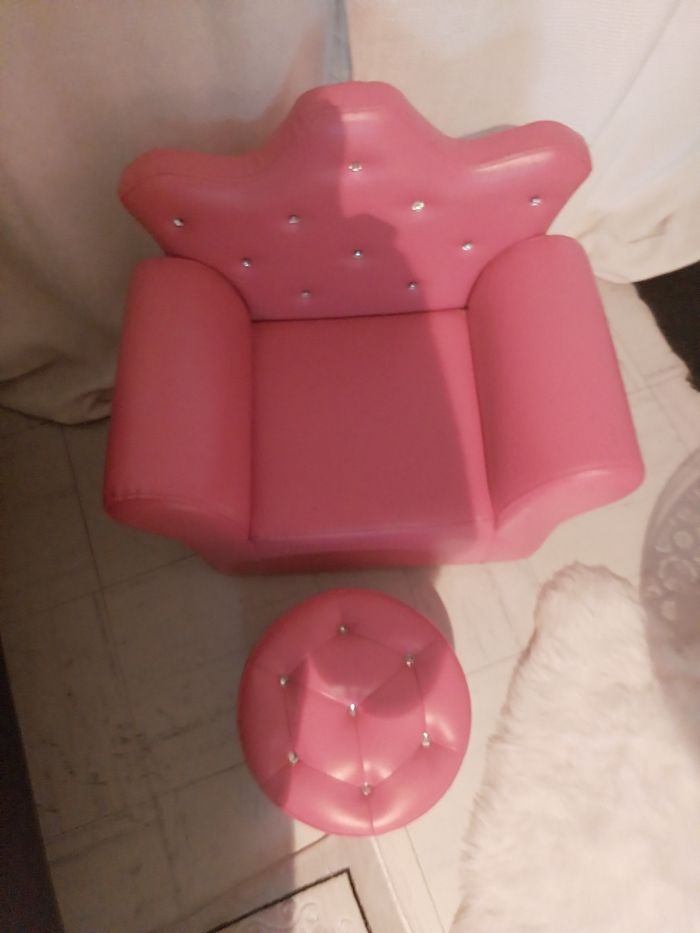 Canapé et pouff princesse - photo numéro 4