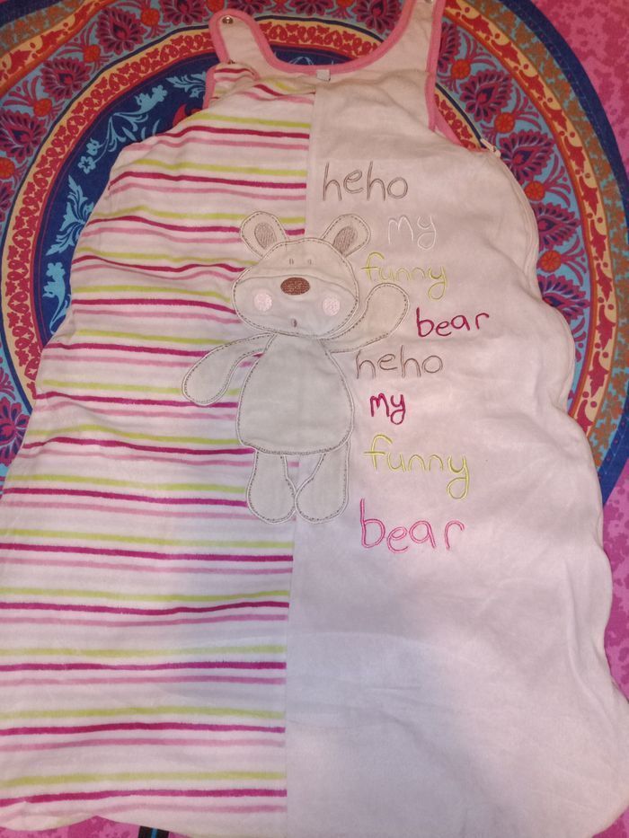 Gigoteuse en très bon état 0 - 6 mois - photo numéro 6