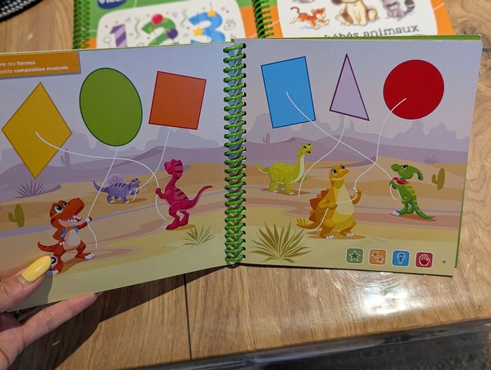 Magibook + livres - photo numéro 3
