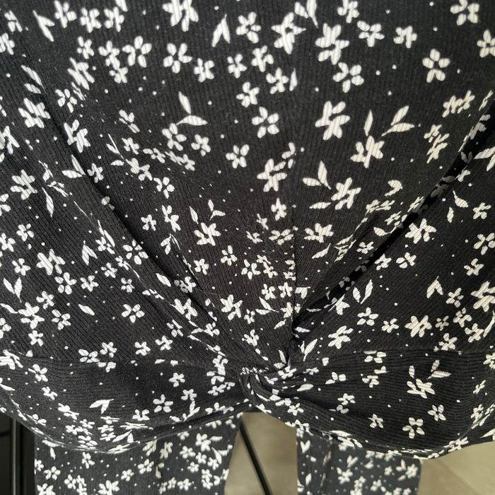 Ensemble à fleurs - photo numéro 2