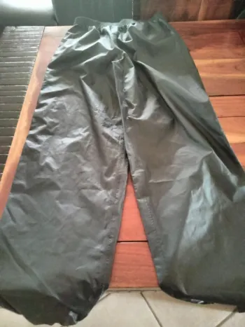 Pantalon de pluie uni bleu marine en 14/15 ans Decathlon