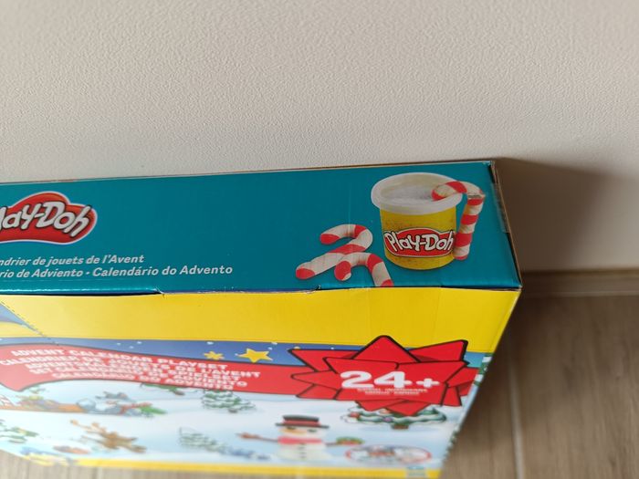 Calendrier de l'avent play doh neuf - photo numéro 2