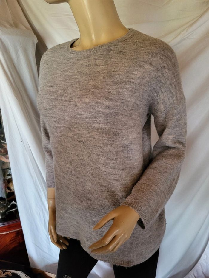 Pull gris - photo numéro 3