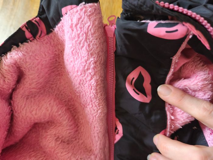 Manteau Z8 8 ans noir bisous rose capuche amovible - photo numéro 6