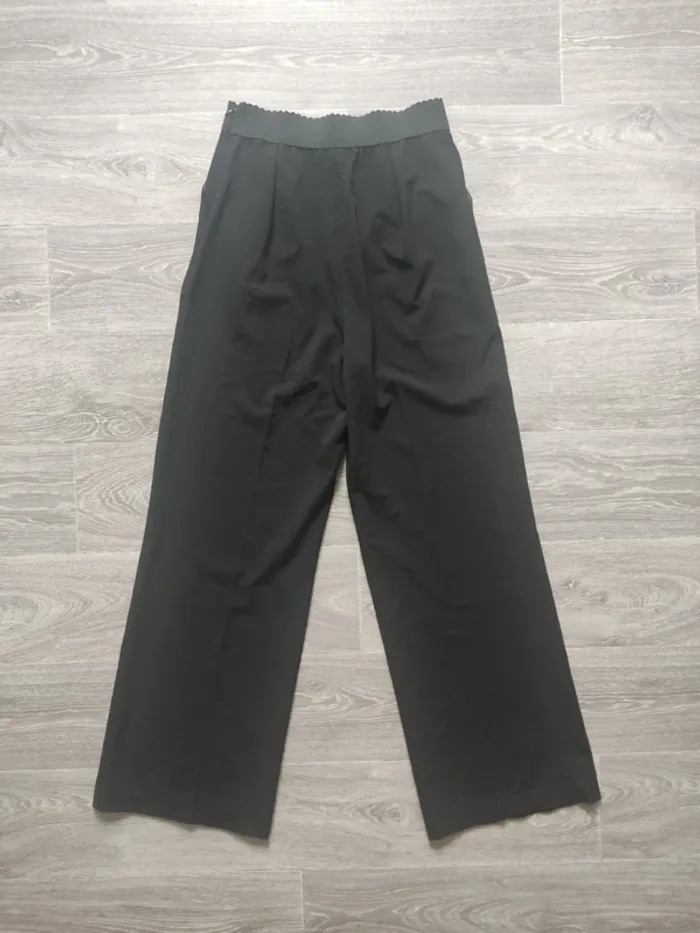 Pantalon stretch large ceinture coupe fleur noir avec poches taille 38 Grain de Malice neuf - photo numéro 2