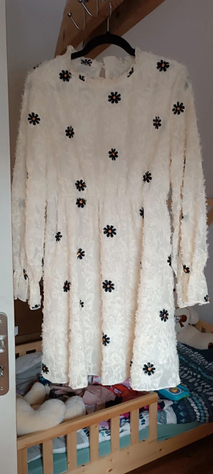 Robe Shein L