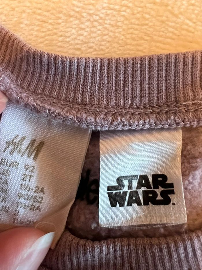 Pull Star Wars H&M taille 92 - photo numéro 2