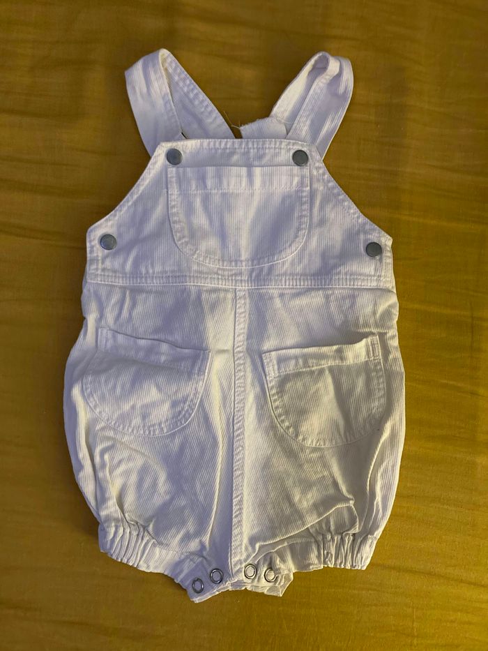 Ensemble salopette / tshirt - photo numéro 2