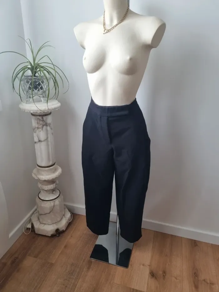 Pantalon cargo oversize noir Zara - photo numéro 5