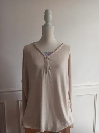 Pull avec joli décolleté réglable TL/XL