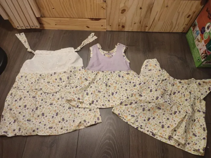 Ensemble vêtements fait main 9 mois robe tunique t-shirt très bon état