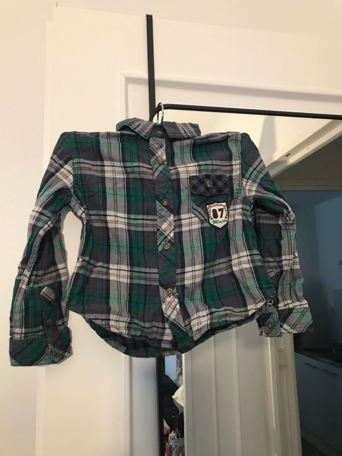 Chemise - photo numéro 1