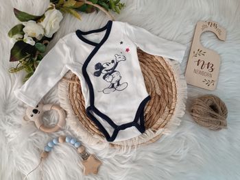 Body Mickey naissance
