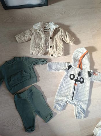Lot vêtements garçon 1 mois