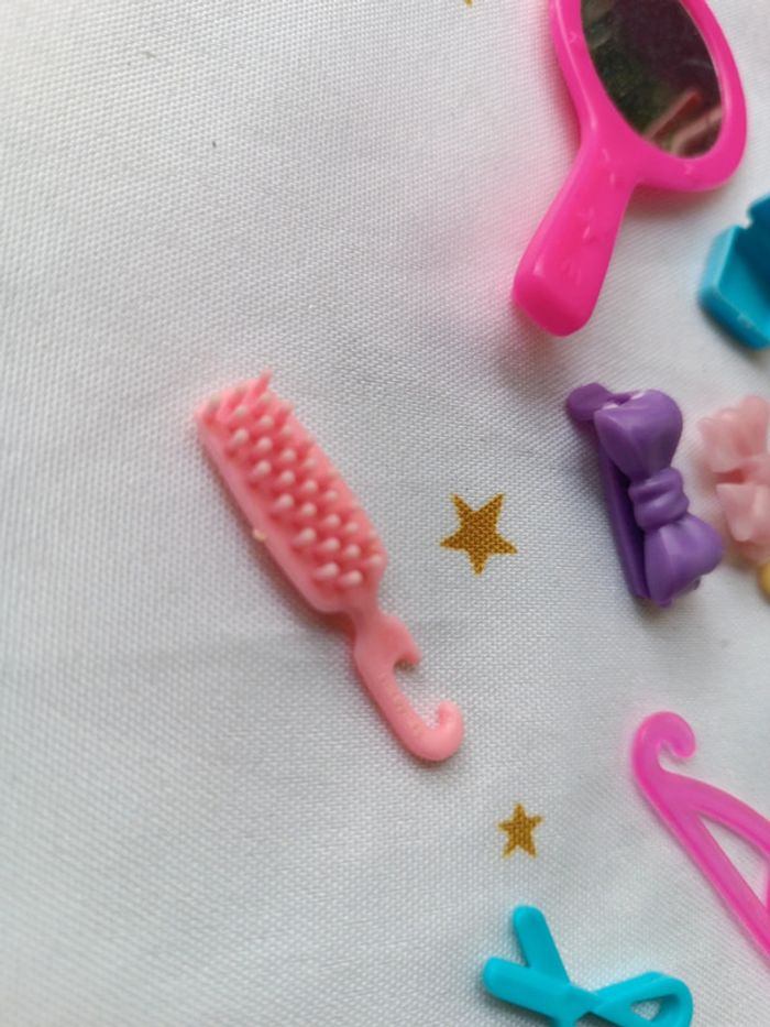 Accessoires accessories coiffeuse coiffeur make-up maquillage barbie mannequin palette vernis beauté - photo numéro 9