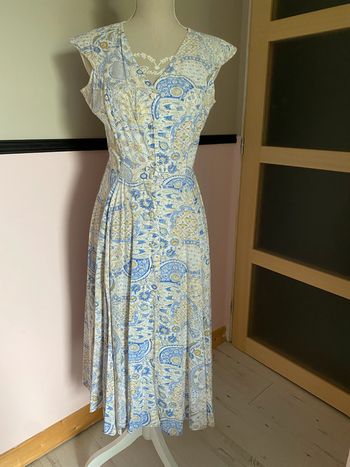 Robe légère sans manches