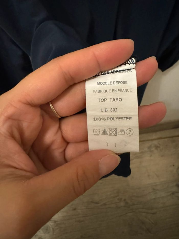Blouse bleue marine T.1 rue des abbesses tbe - photo numéro 7