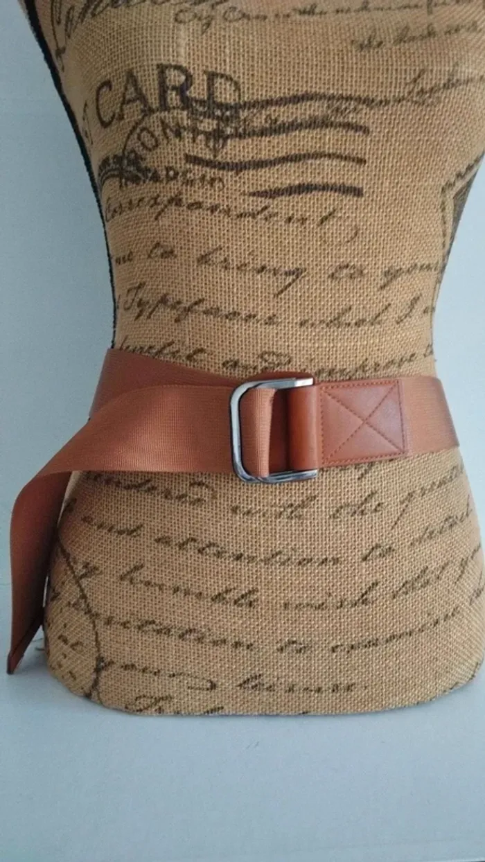 Ceinture souple marron ajustable femme
