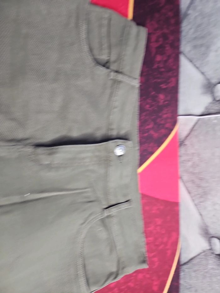 Jupe courte - photo numéro 3