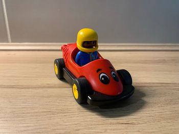 Voiture de course Playmobil 123