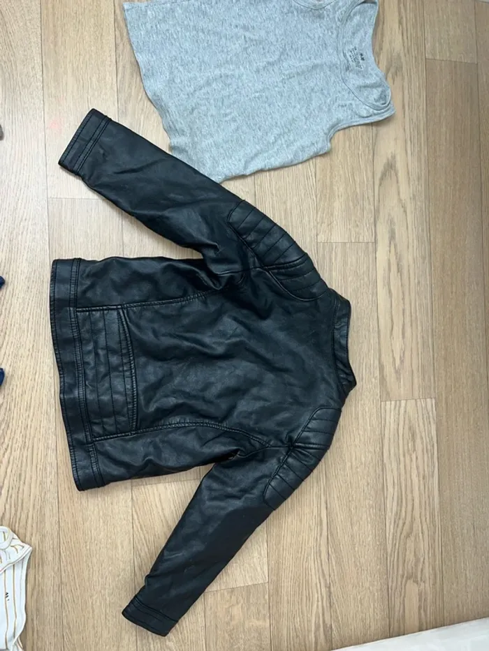 Lot 4 ans bonne etat zara et autre - photo numéro 5