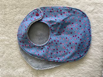 bavoir baltique fleuri