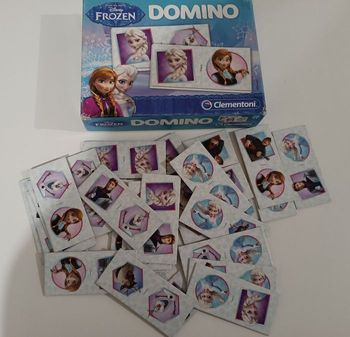 Domino reine des neiges Disney