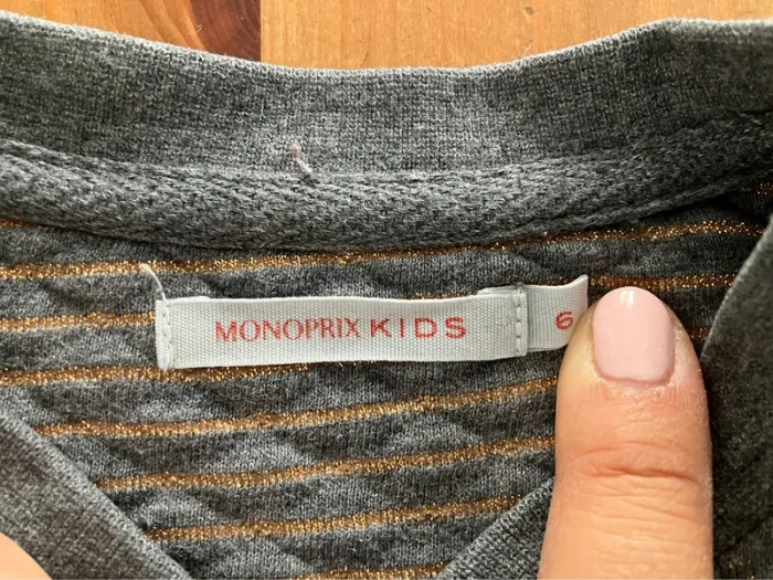 Gilet gris doré 6 ans - photo numéro 3
