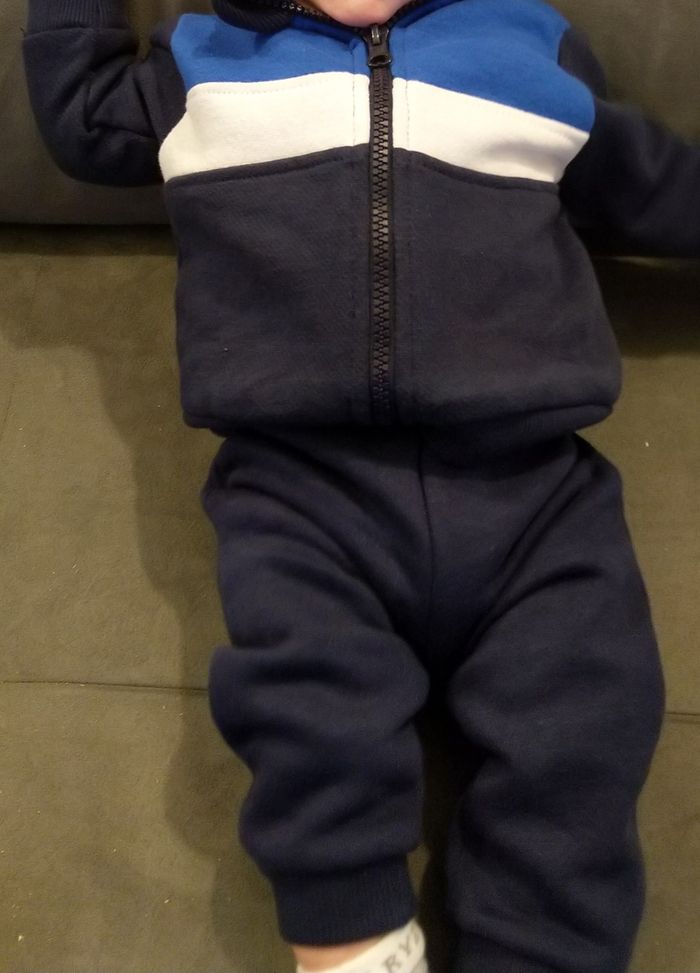 Vêtements 0 à 18 mois - photo numéro 2