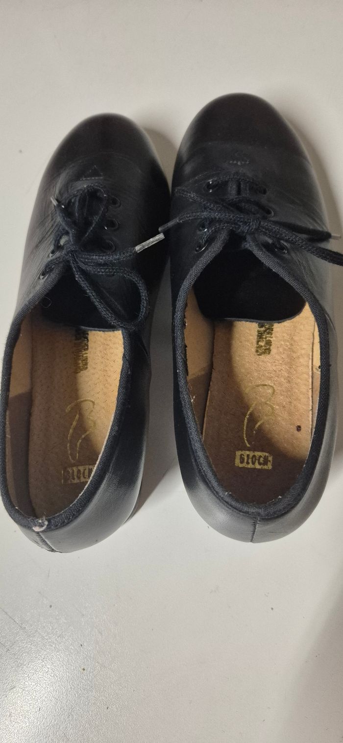 Chaussures pour claquettes - photo numéro 3