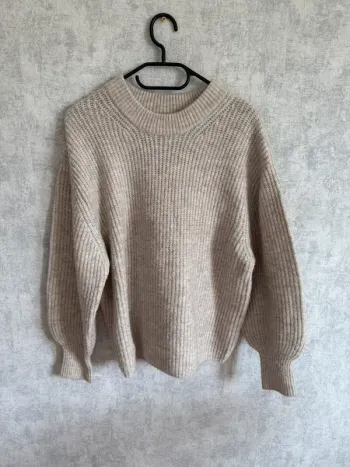 pull beige d’hiver Asos taille 36