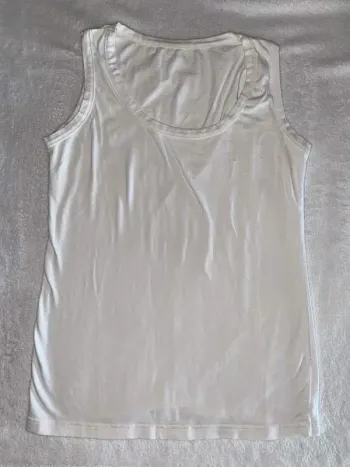 t-shirt s